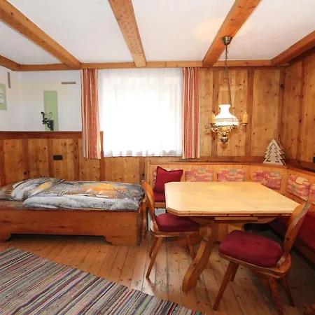 Nice Child-friendly In A Quiet Location On The Edge Of The Forest *
